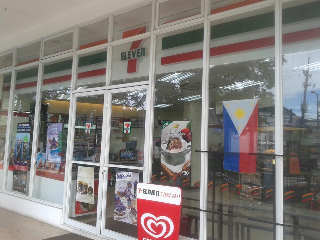 Migs Place At Tagaytay Prime Tagaytay City Exterior foto